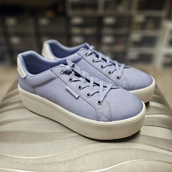 NWOT! Skechers Plateau Vegan Chambray Lace- Up Platform Sneakers - Picture 3 of 6